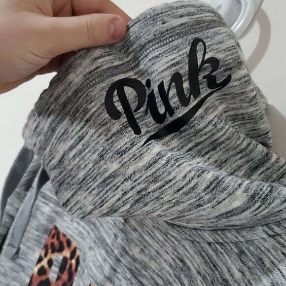 Pink hoodie - Picture 4 of 7